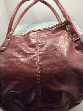 Liz Claiborne Burgundy Leather Shoulder Bag